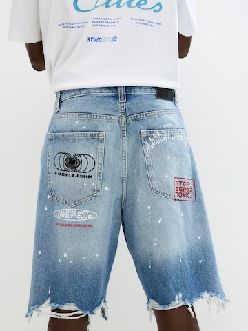 Pull&Bear Baggy Shorts in Blau