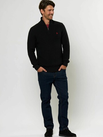 U.S. POLO ASSN. Neulepaita 'Rafael' värissä musta