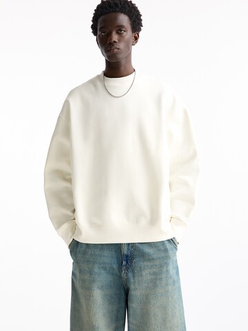 Pull&Bear Sweatshirt in Wit: voorkant
