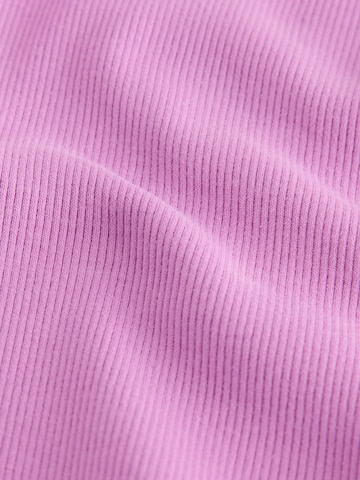 Next Shirt in Lila