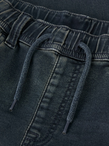 Slimfit Jeans 'NKMROBIN' de la NAME IT pe albastru