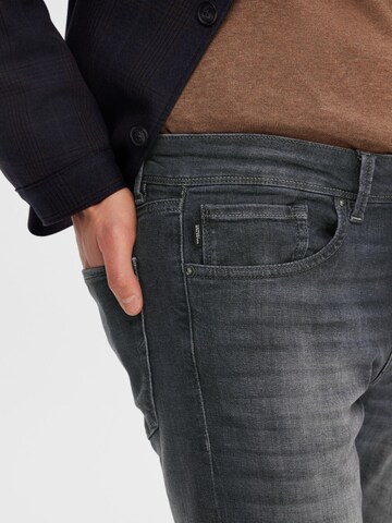 regular Jeans di SELECTED HOMME in grigio