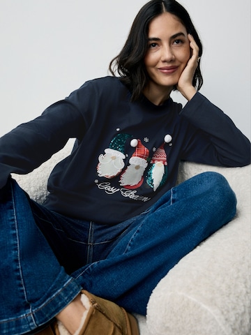 Next Тениска в синьо