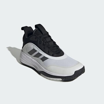 Baskets basses 'Own the Game 3' ADIDAS SPORTSWEAR en blanc