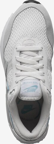 Baskets basses 'Air Max Systm' Nike Sportswear en blanc