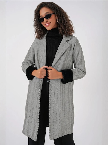 Cappotto invernale 'Mäntel' di Bigdart in nero: frontale