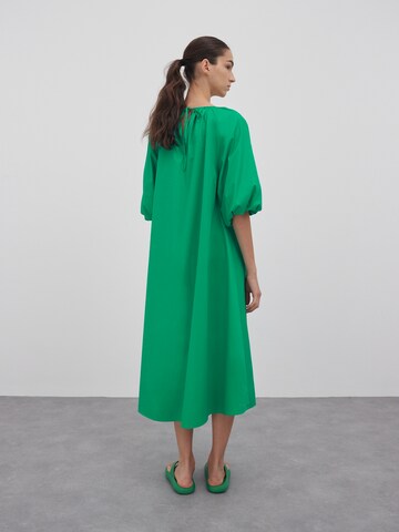 EDITED Dress 'Fadia' in Green