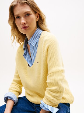 Pull-over TOMMY HILFIGER en jaune