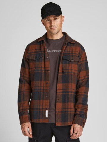 JACK & JONES غطاء 'Brink' بلون أسود