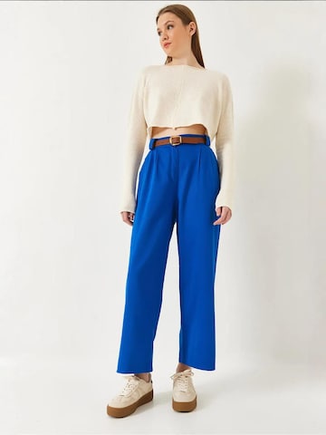 Wide Leg Pantalon à pince Bianco Lucci en bleu : devant