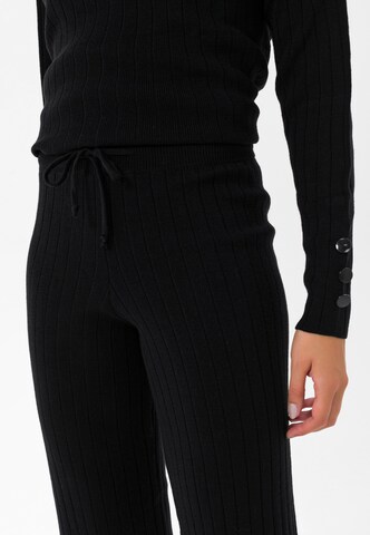 Jimmy Sanders Slim fit Trousers in Black