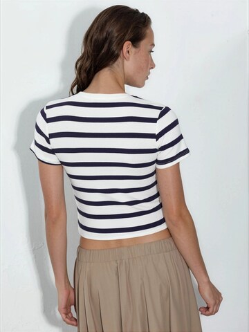 T-shirt Busem en bleu