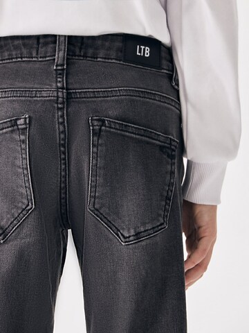 LTB Baggy Jeans in Grijs