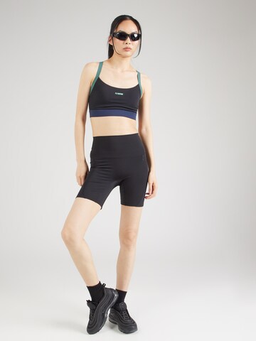 P.E Nation Skinny Sportshorts 'Free Play 7' in Schwarz
