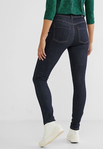 STREET ONE Slimfit Jeans 'York' in Blauw