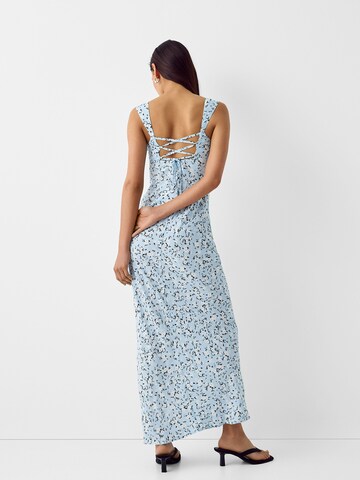 Robe d’été Bershka en bleu