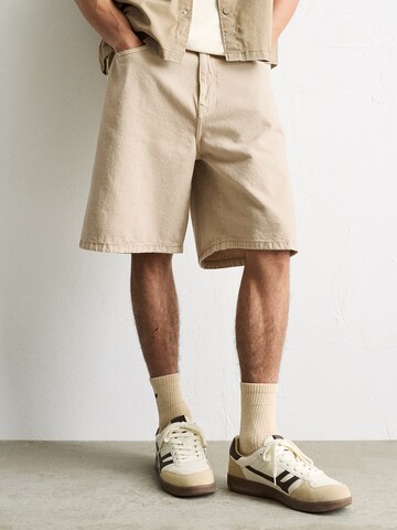 Loosefit Pantaloni di Pull&Bear in beige: frontale