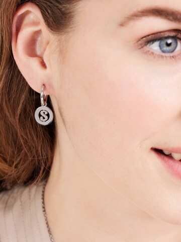 Boucles d'oreilles Lucardi en argent : devant
