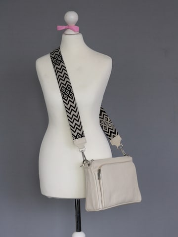 Adel Bags Shoulder bag 'Becky' in Beige