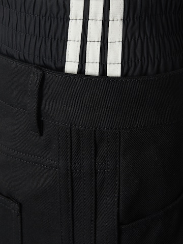 ADIDAS ORIGINALS - regular Pantalón en negro