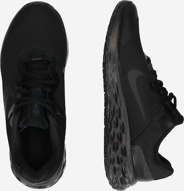NIKE Sportovní boty 'Revolution' – černá