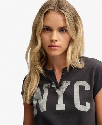 T-shirt 'Essentials' Superdry & Co en gris