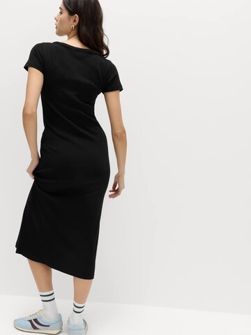 Marks & Spencer Kleid in Schwarz