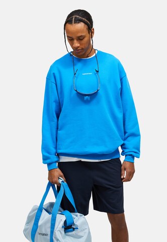 PEAK PERFORMANCE Sweatshirtpullover in Blau: Vorderseite