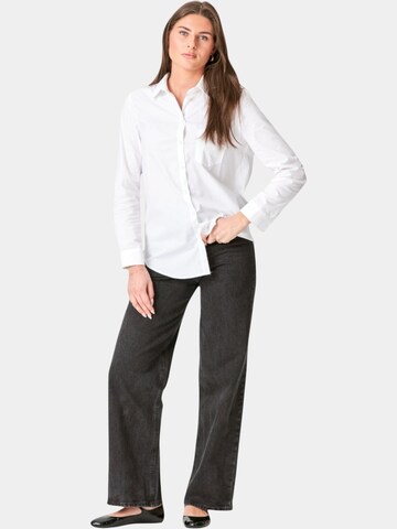 TEESHOPPEN Blouse in White