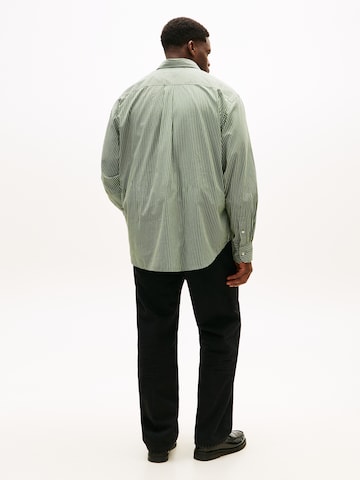 Tommy Hilfiger Big & Tall Mugav suurus Triiksärk, värv roheline