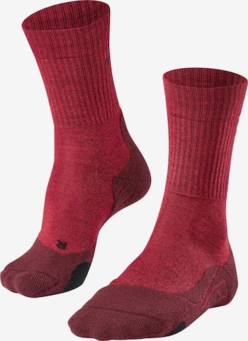 FALKE Sportsocken 'TK2 Explore Wool' in Rot: Vorderseite