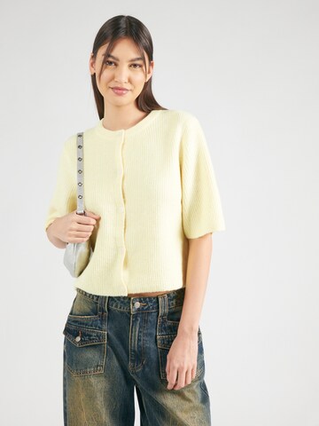 PIECES Knit cardigan 'PCSilly' in Yellow: front