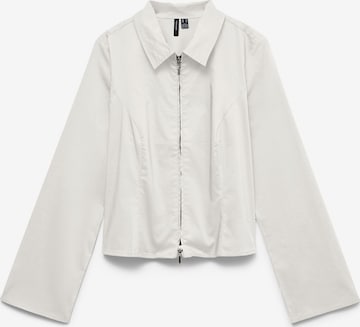 VERO MODA - Blusa en blanco: frente