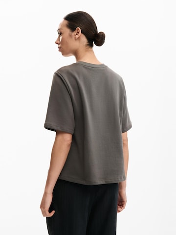 Desigual Μπλουζάκι σε καφέ