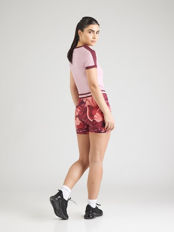 PUMA - Slimfit Calças de desporto em vermelho