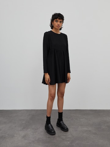 EDITED Dress 'Whitney' in Black