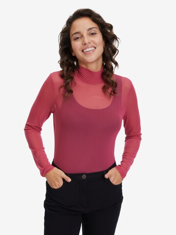 Vera Mont Basic Shirt mit Turtle Neck in Rot: predná strana