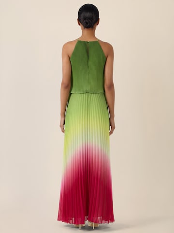 APART Kleid in Grün