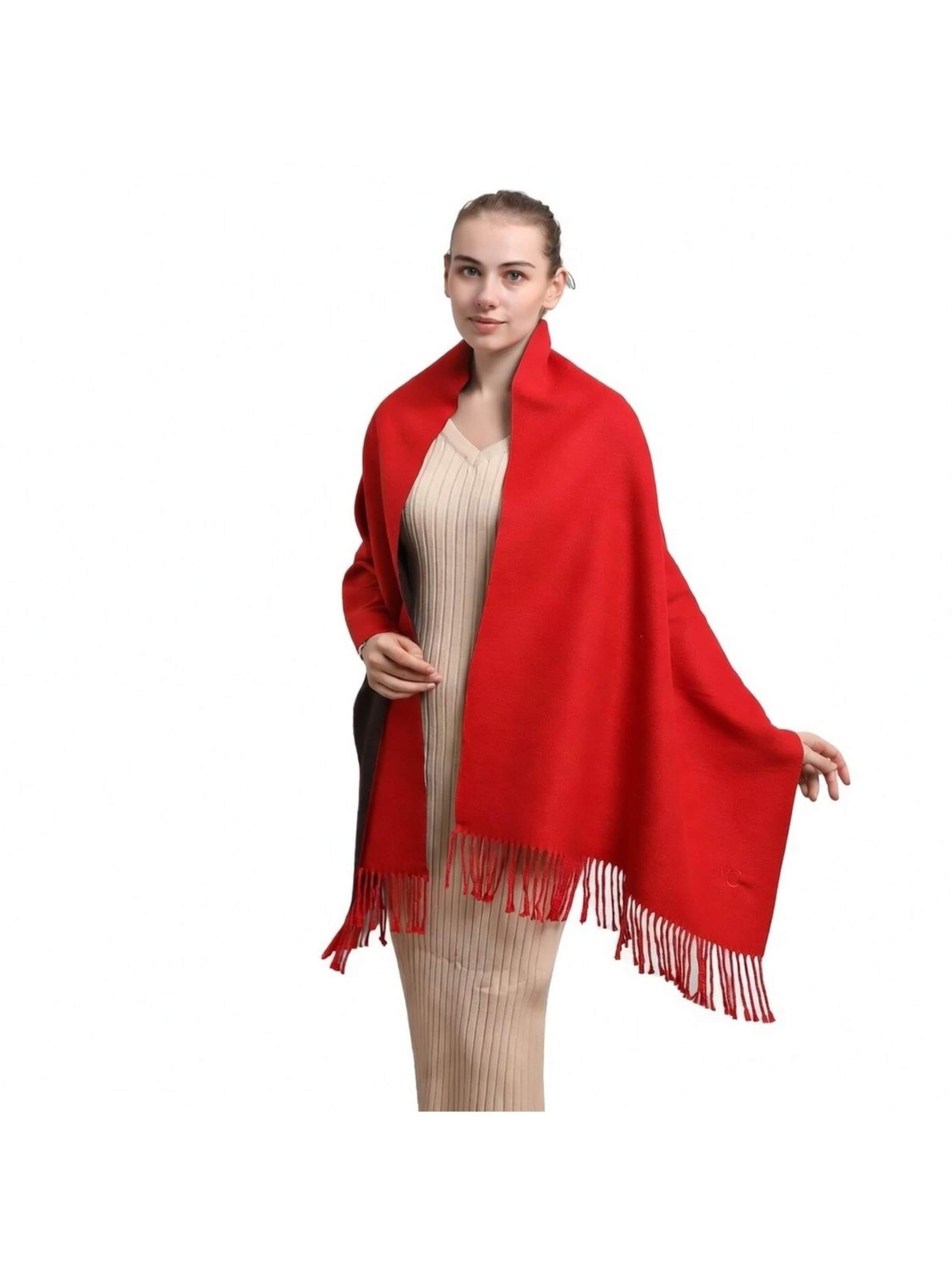 Sciarpa di alberto cabale in rosso: frontale