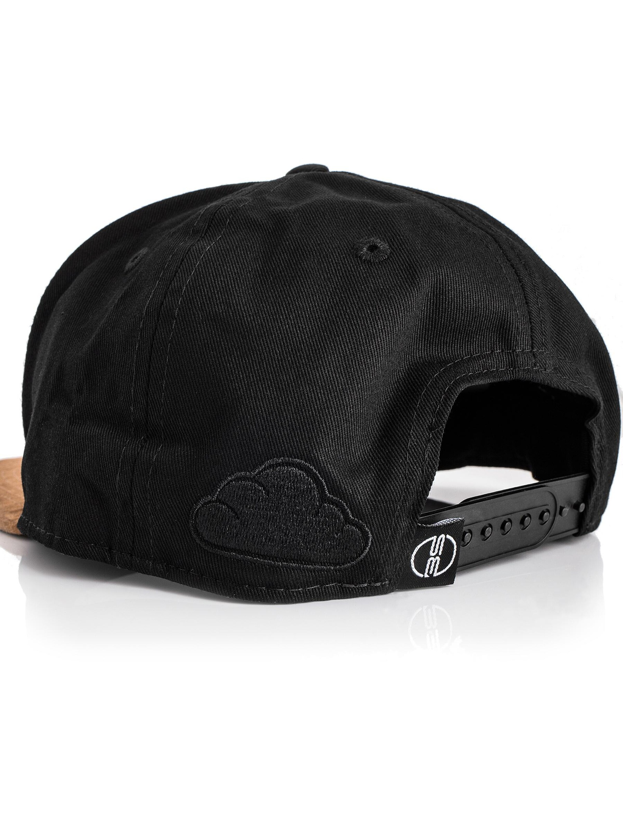 Blackskies Cap 'Pathfinder' in Black
