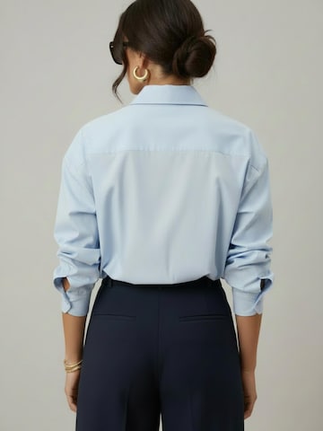 WEARABLE STORIES Blouse 'Luna' in Blauw