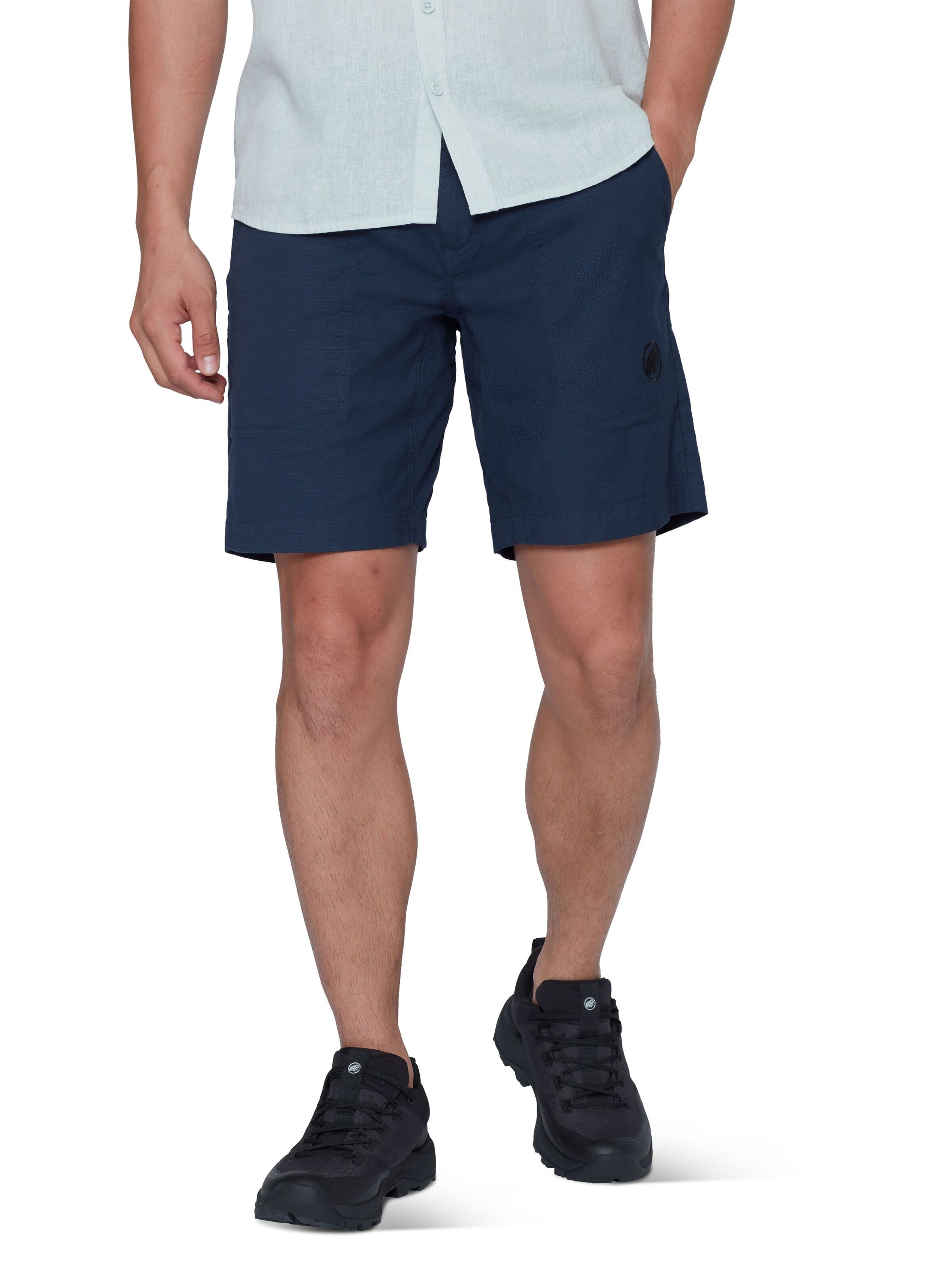 MAMMUT Regular Outdoor Pants in Blue: front