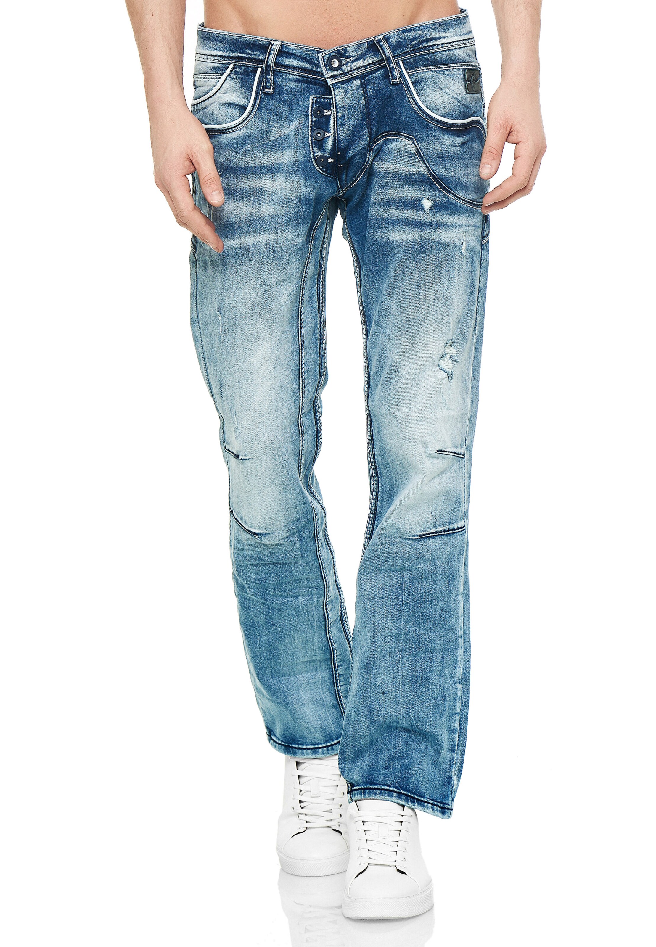Rusty Neal Regular Jeans in Blue: front