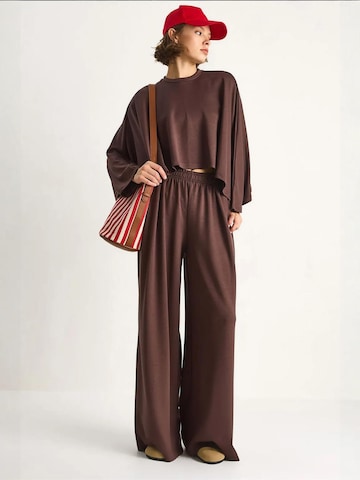 Bianco Lucci - Calças de fato em castanho