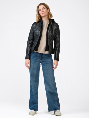Veste mi-saison 'Rania' RICANO en noir