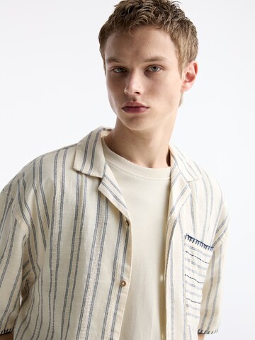 Pull&Bear Comfort fit Button Up Shirt in White