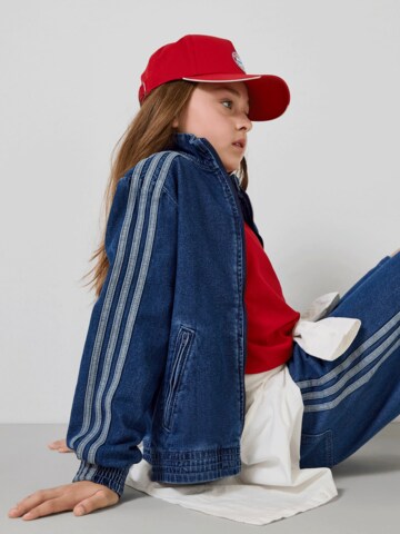 FC BAYERN MÜNCHEN Baseballcap Essentials in Rot