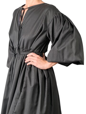 inna Kleid in Schwarz