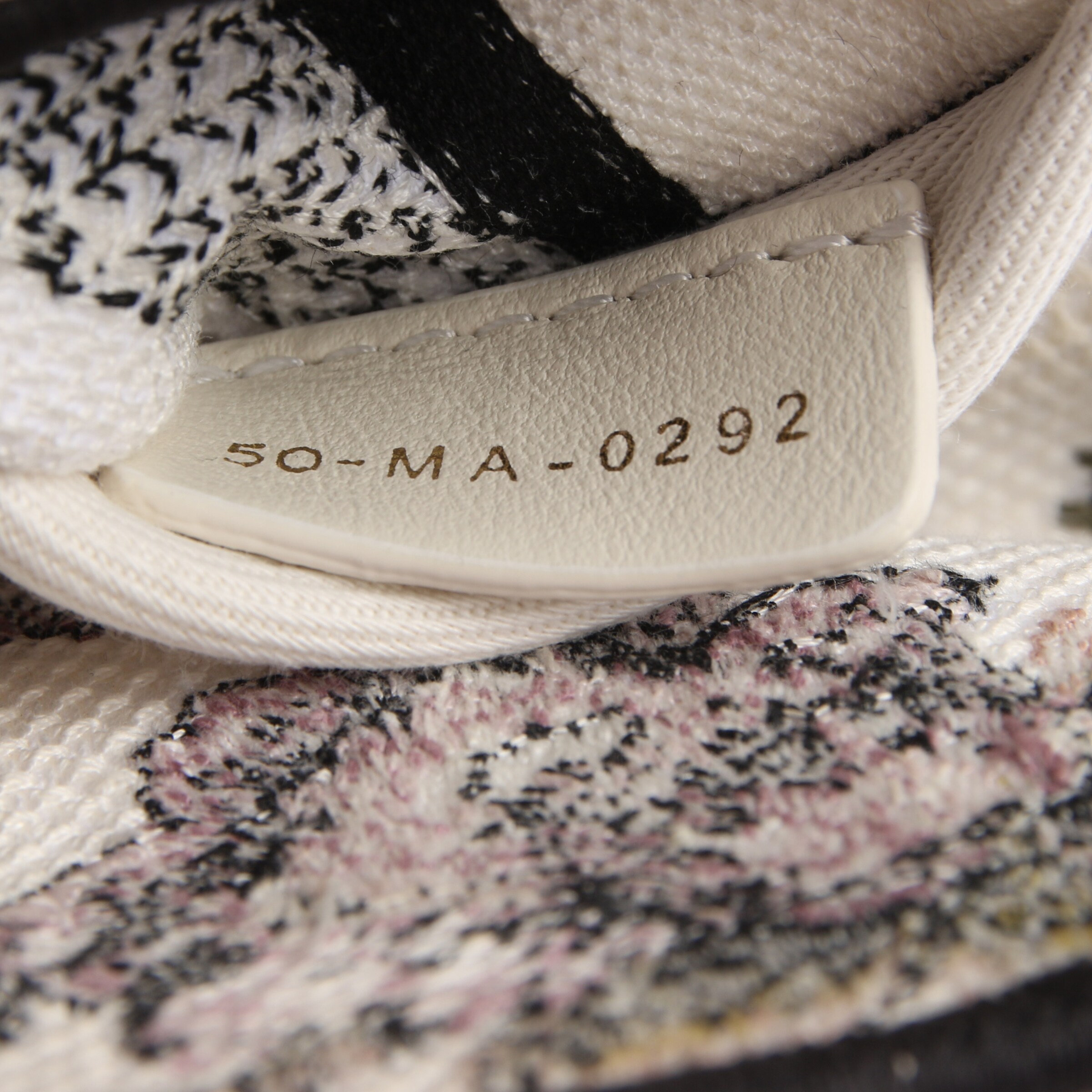 Dior Bag in One size in Mixed colors