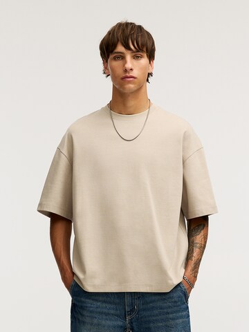 T-Shirt Pull&Bear en beige : devant